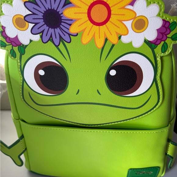 Loungefly Rapunzel frog mini backpack - Picture 2 of 7